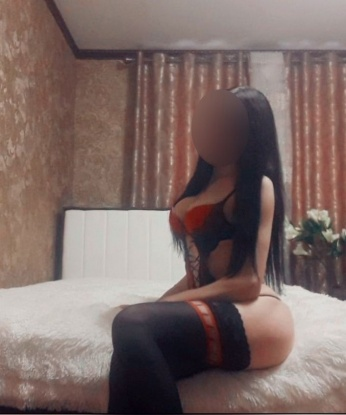 Живу в Москве, готова исполнить все твои самые сокровенные фантазии. 🌟 Опытна и нежна, каждое мгновение со мной станет незабываемым. 💋 Умею делать массаж, интимные игры и многое другое. 🌹 Эксклюзивные услуги, приятная обстановка и полное удовлетворение гарантированы. 💫 Доступны индивидуальные встречи и интимные фото. 😘 Позволь себе насладиться поистине безбрежным удовольствием в компании настоящей профессионалки. 🌸 Не упусти возможность исполнить свои тайные желания со мной. 💦 Жду тебя, мой дорогой! 💕 8274, 37 лет